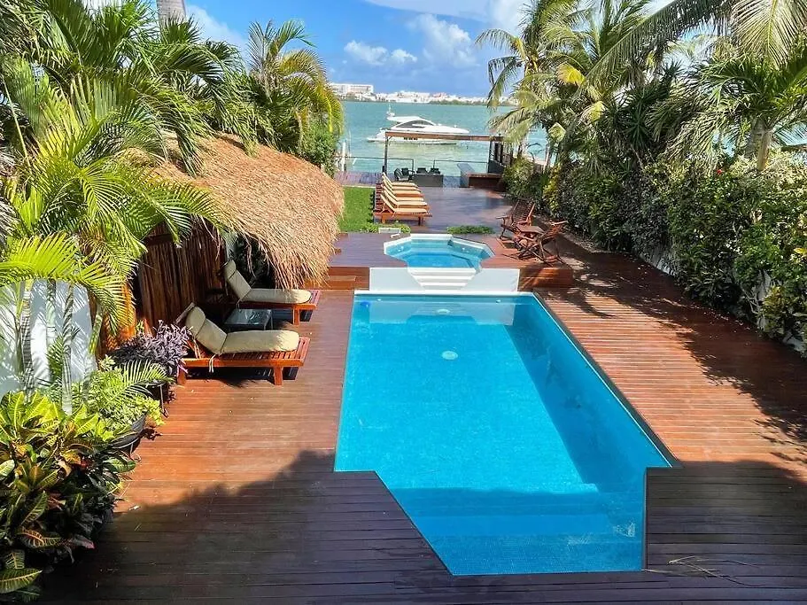 Villa Pok Ta Pok Cancún 0*,  México